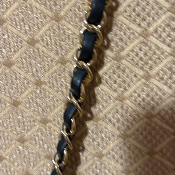 New leather Stila Black Fringe Crossbody Bag - Picture 9 of 10